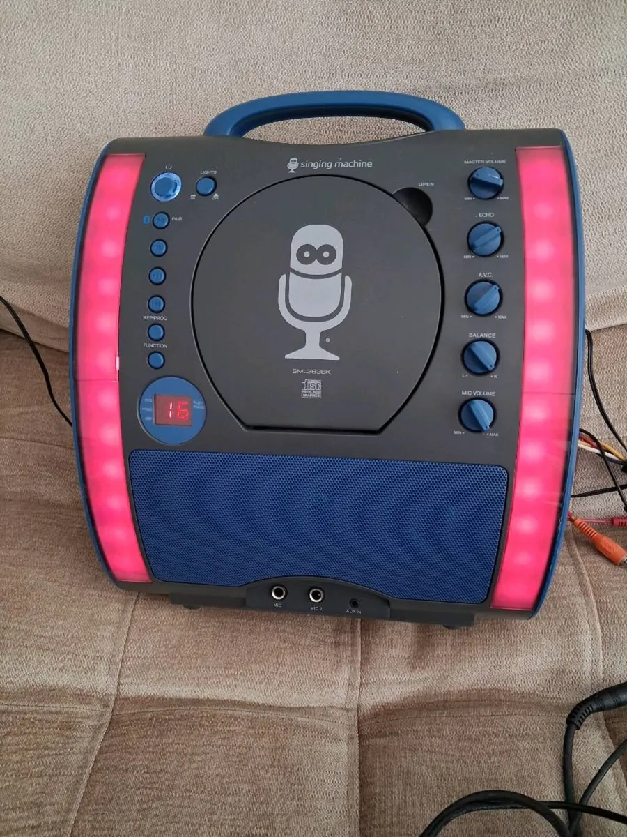 Karaoke singing machine - Image 3