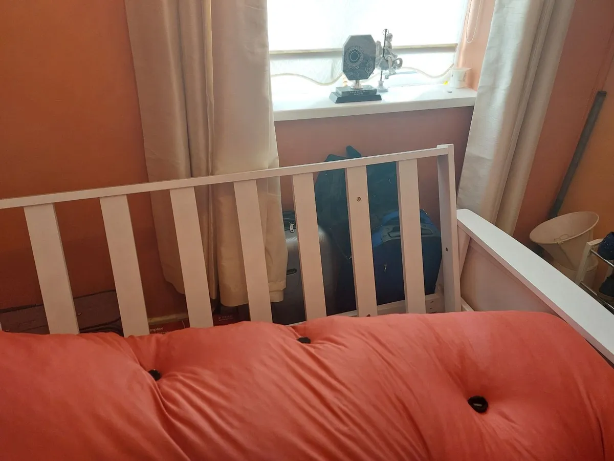 Single white futon couch - Image 2