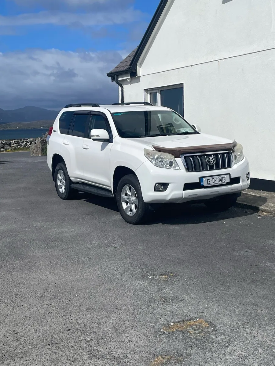 2012 landcruiser - Image 1