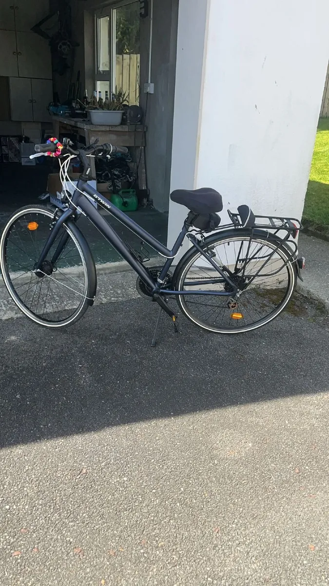 Ladies Bicycle - Image 1