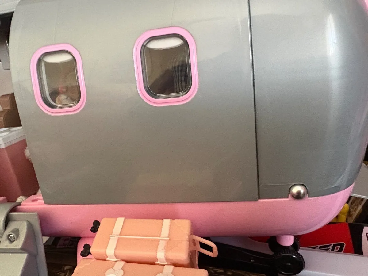 Lori jet plane - Image 1