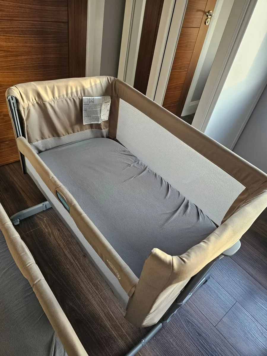 2 x Graco Sweet2Sleep cot/crib - Image 4
