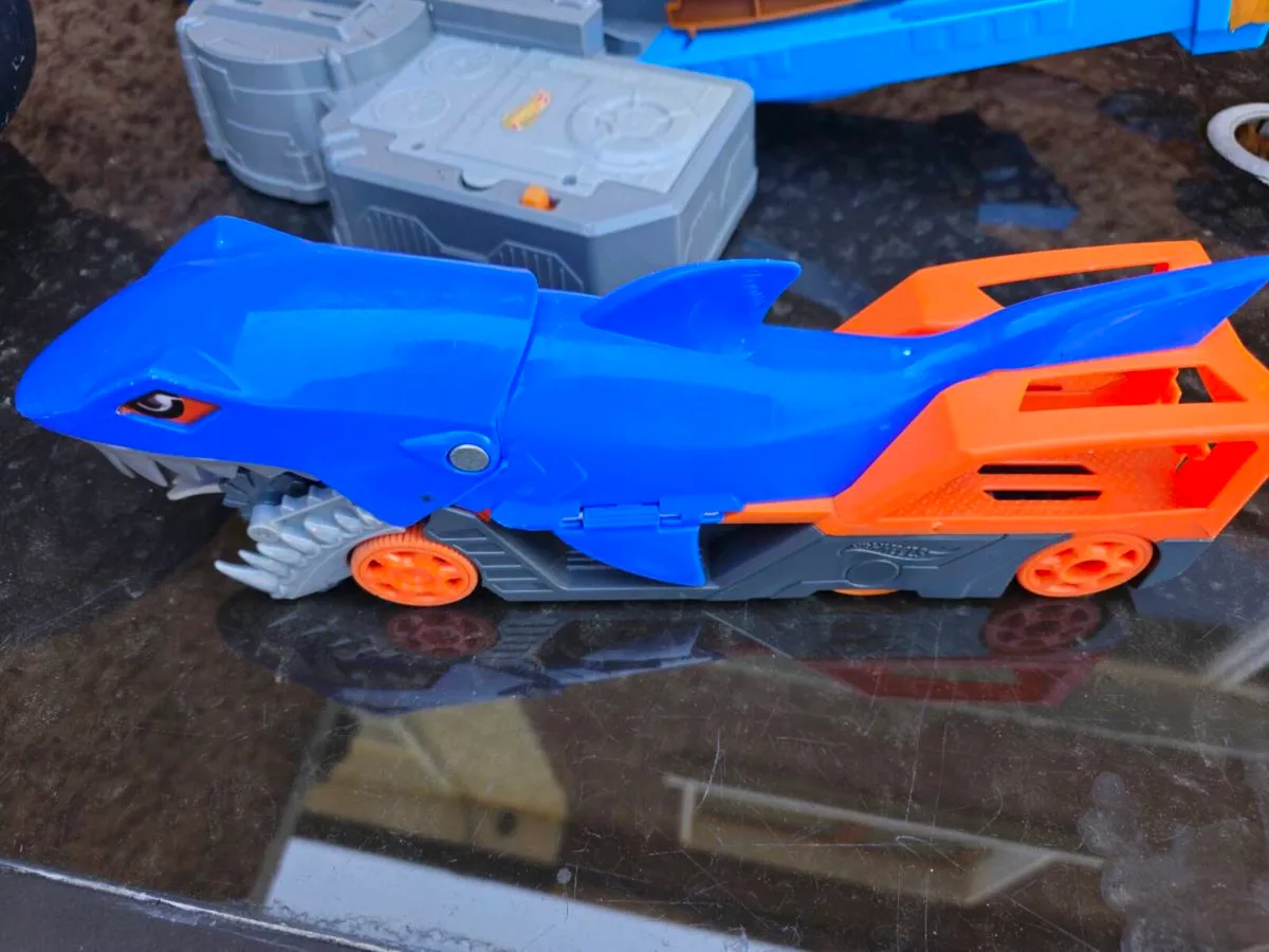 Hot wheels - Image 2