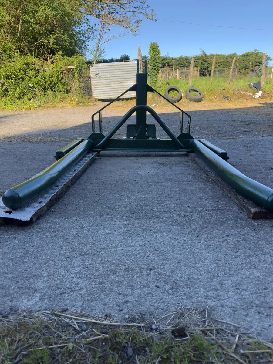 Fleming Bale Handler - Image 2