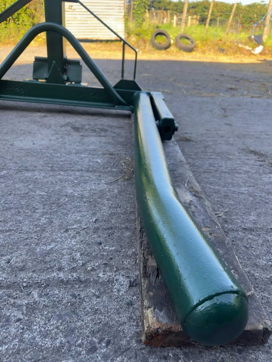 Fleming Bale Handler - Image 3