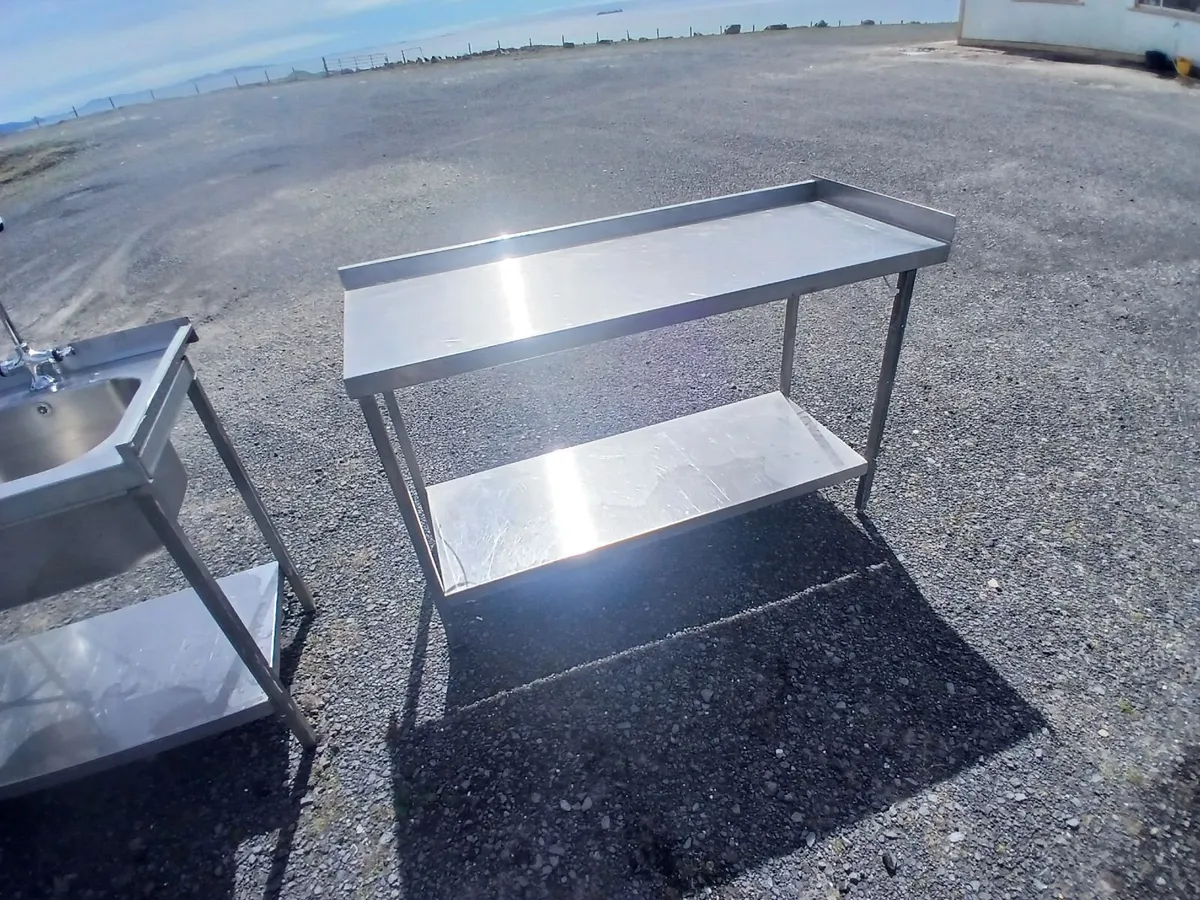 Staneless steel table  work bench table complete - Image 4