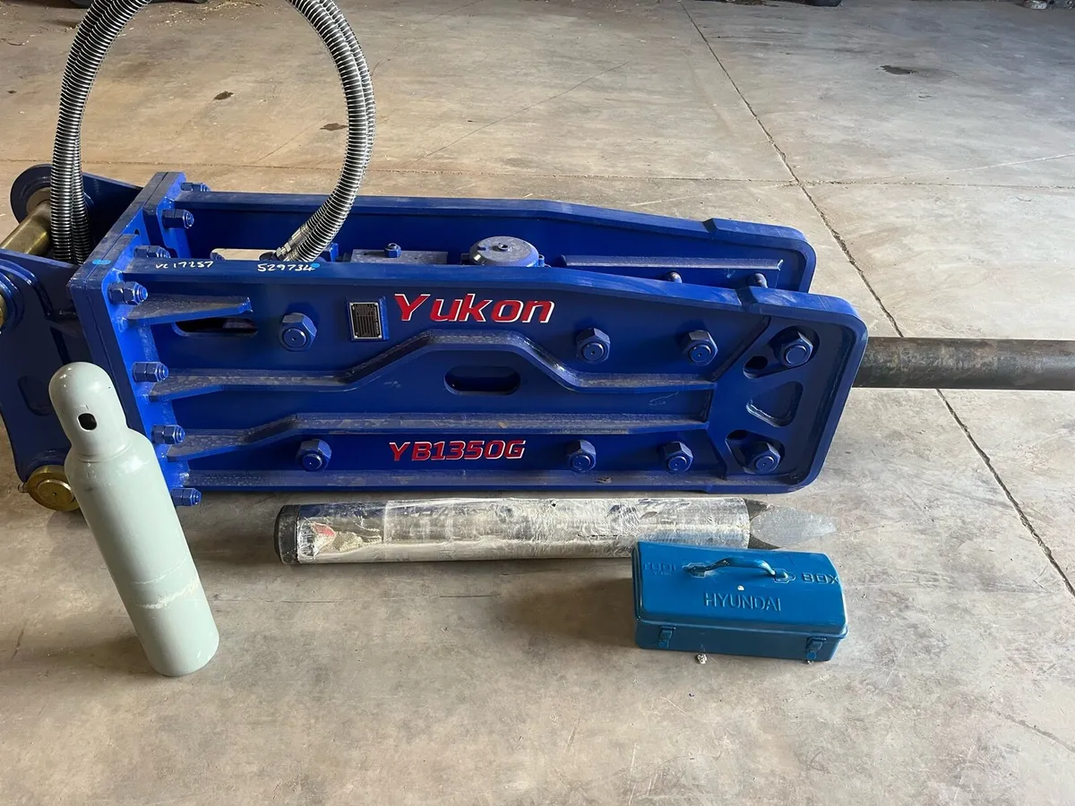 Rock hammer for 20 ton digger - Image 2