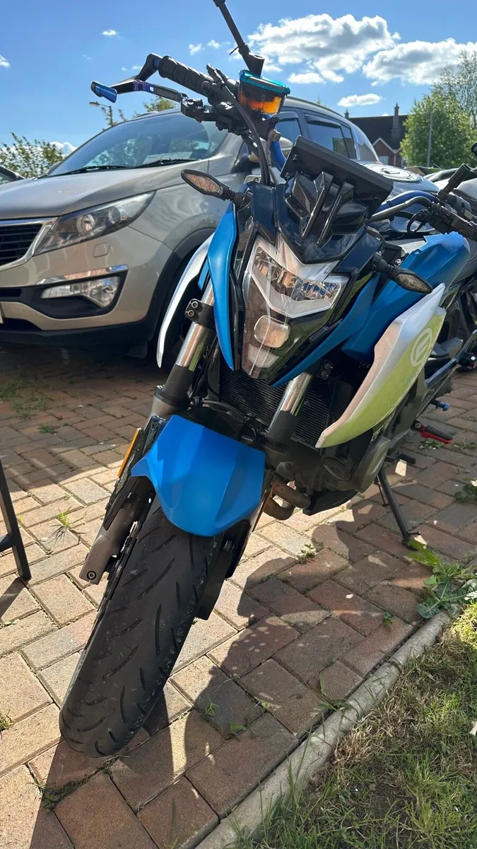 CF MOTO 650NK - Image 4