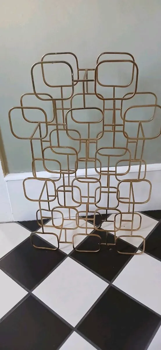 Abstract Design  Metal Wine Bottle Holder - Image 1