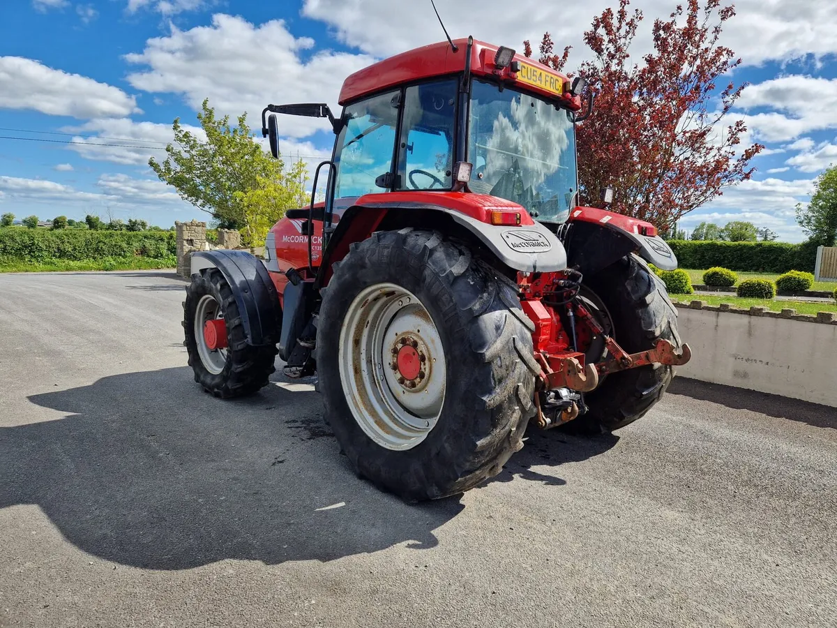 Tractor - Image 4
