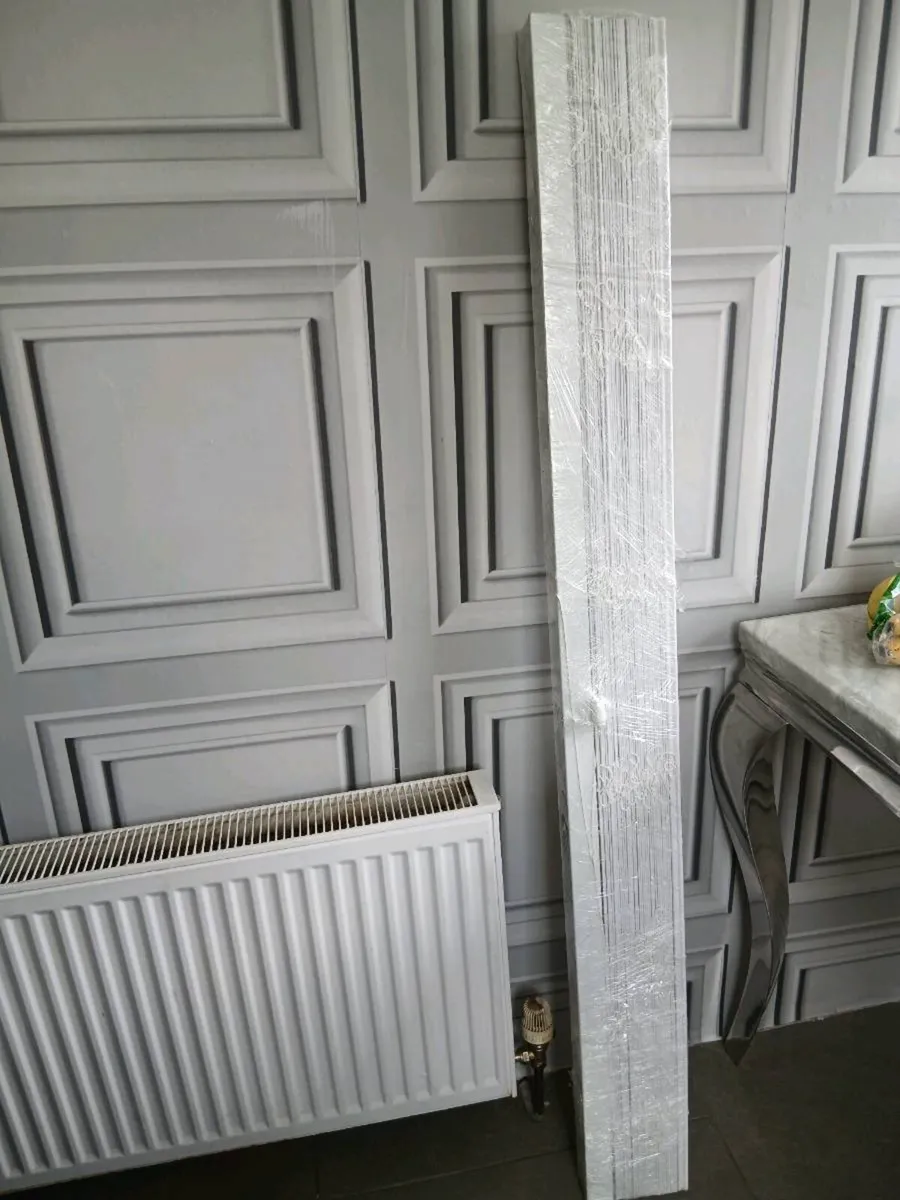 Blinds - Image 1