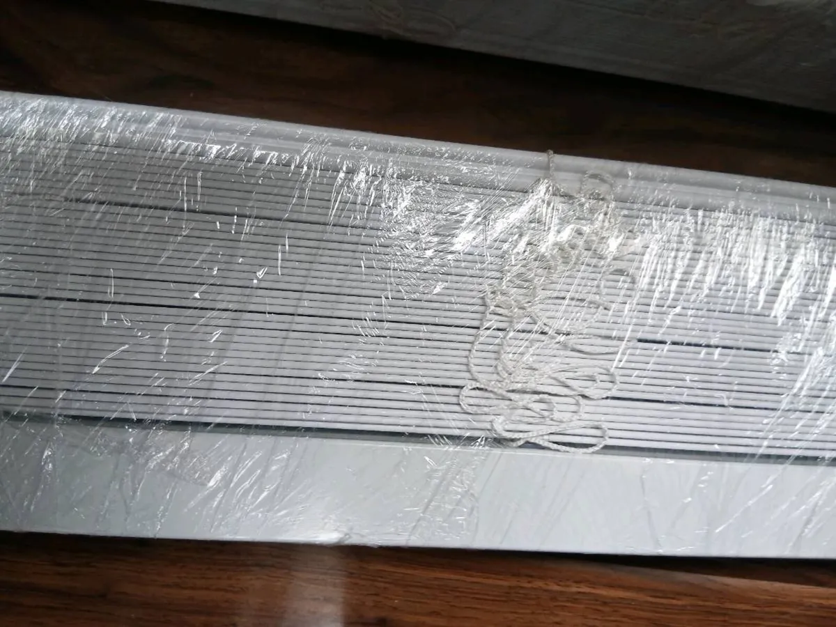 Blinds - Image 2
