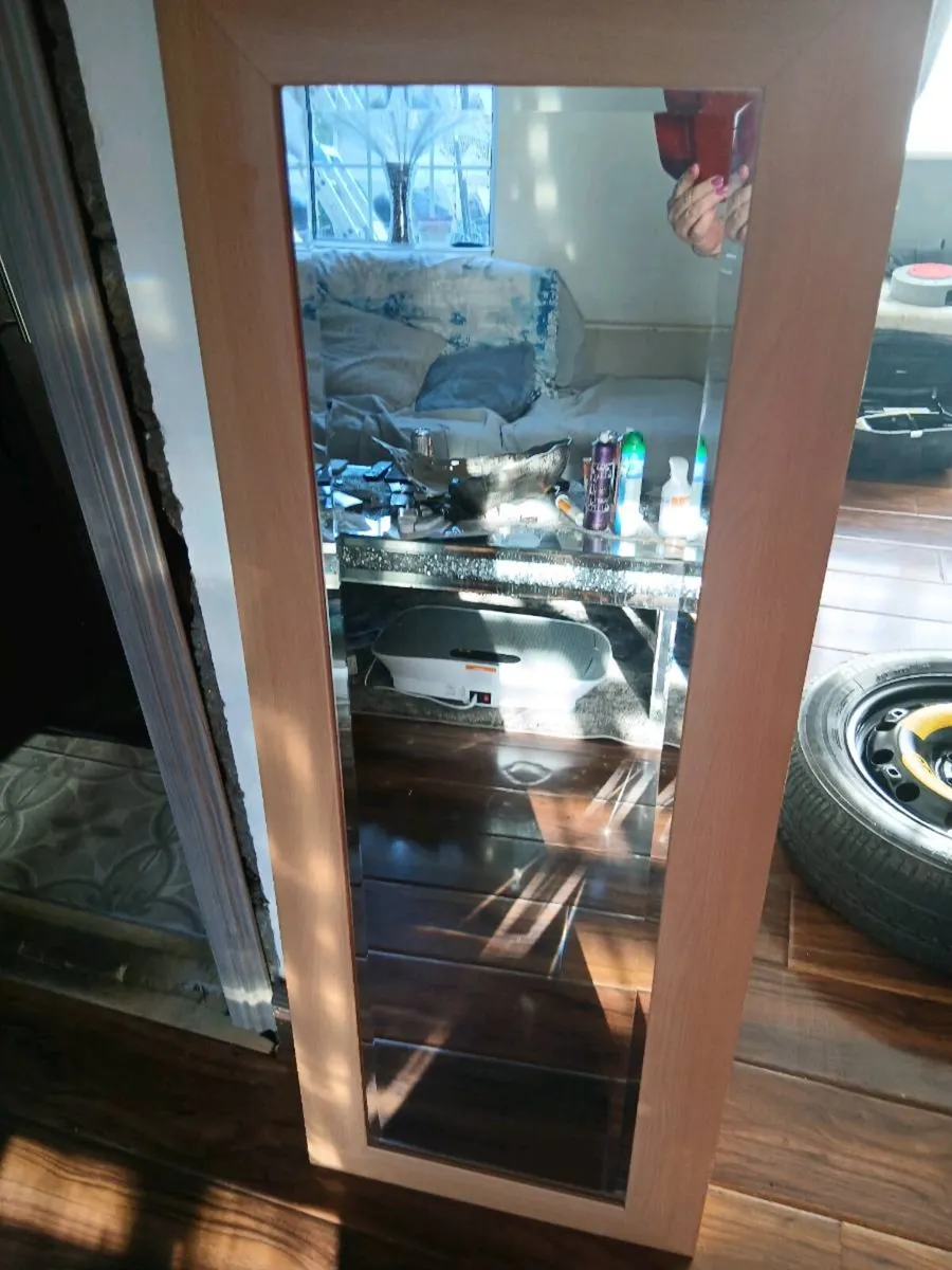 Mirror - Image 2