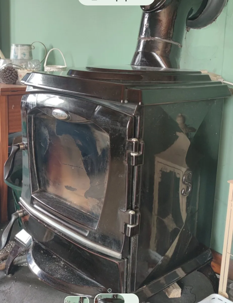 Stanley Reginald multi fuel stove / french doors/ - Image 2