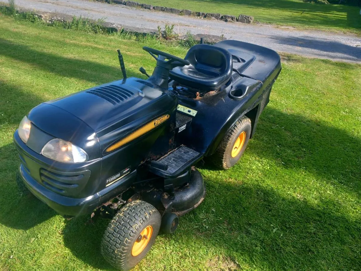Ride on mower for sale/swop - Image 4