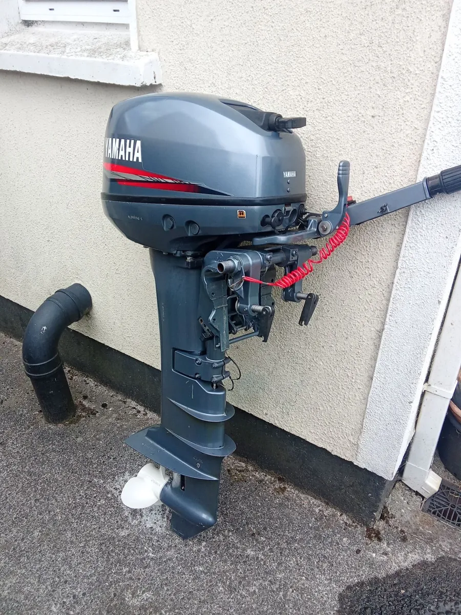 2-stroke outboard YAMAHA -15 hp - Image 2