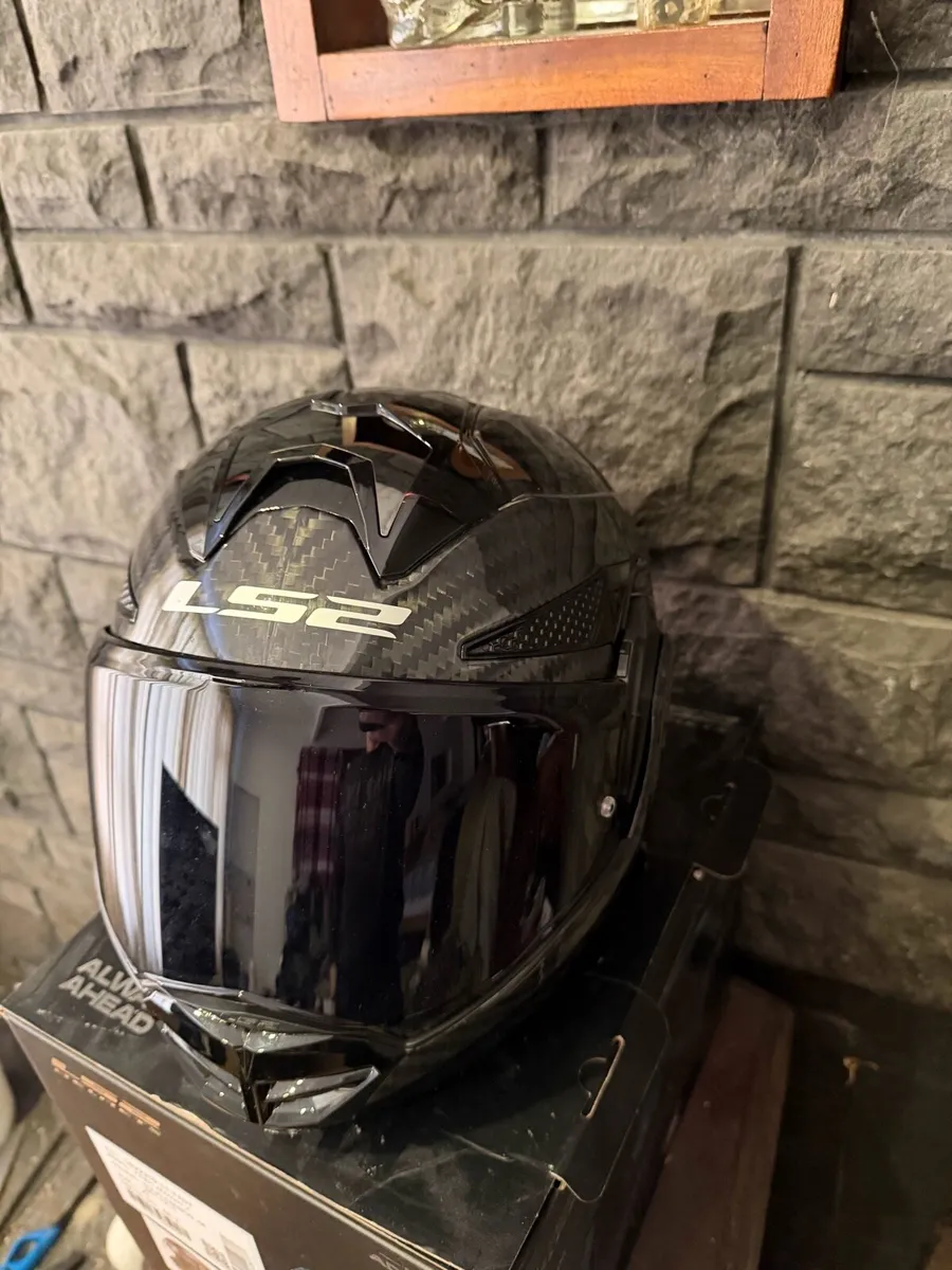 LS2 Advant X Carbon FF901 400€  Size:XL - Image 4