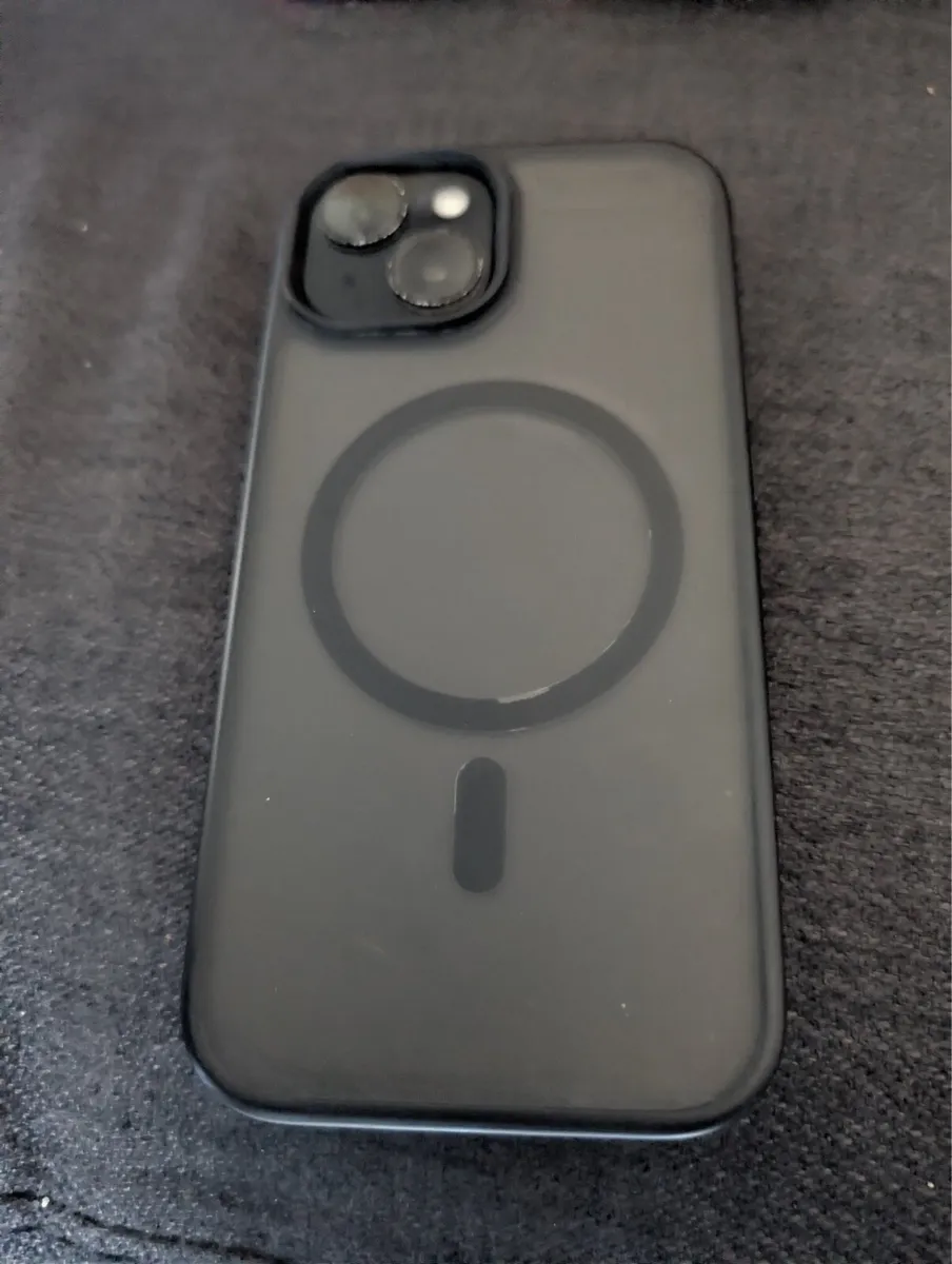 iPhone 15 128GB — Black — Unlocked — €380 - Image 1