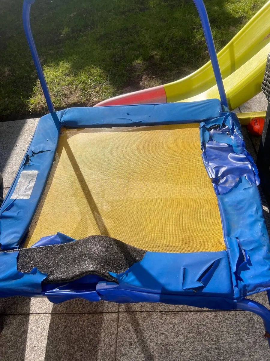 Trampoline
