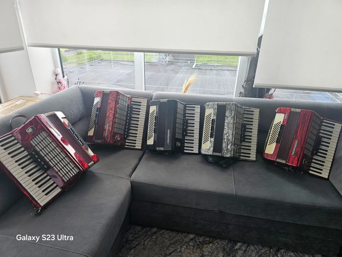 Accordion brand new - Image 1
