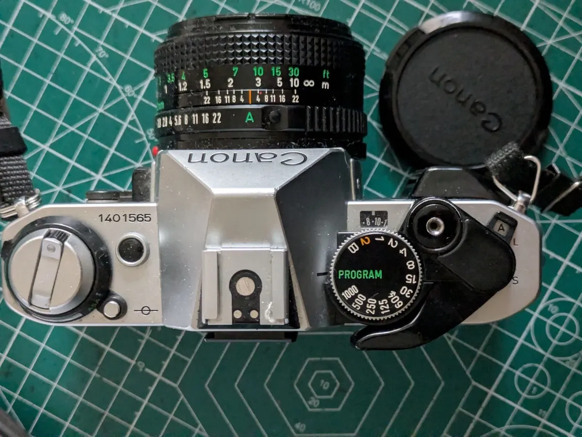 🎞️ Canon AE-1 program film SLR camera + 50/1.8 - Image 3