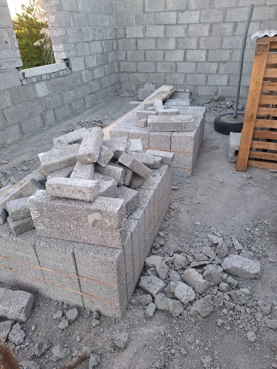 Concrete blocks - Image 2