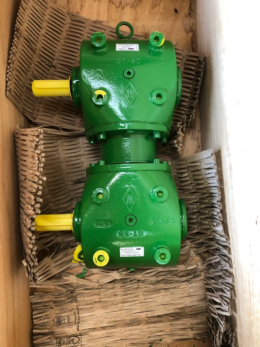 John Deere mower gyro - Image 1
