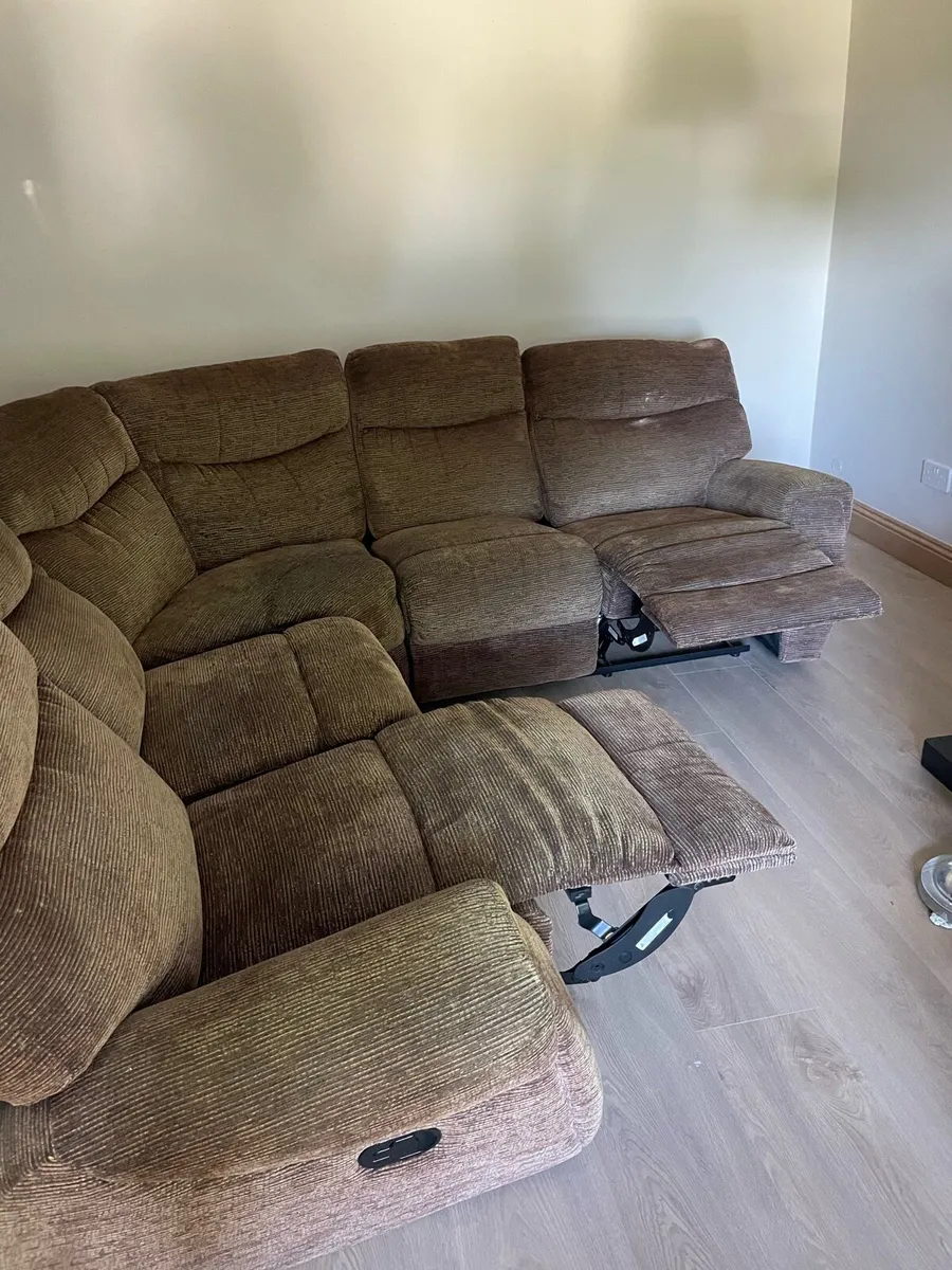 Couch - Image 2