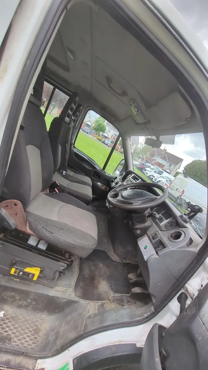 Iveco Daily tipper 2011 - Image 4