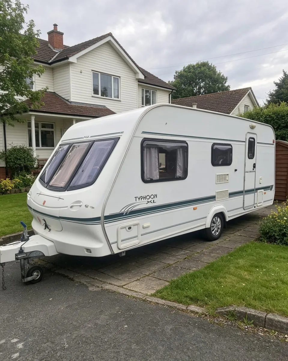 Caravan - Image 1