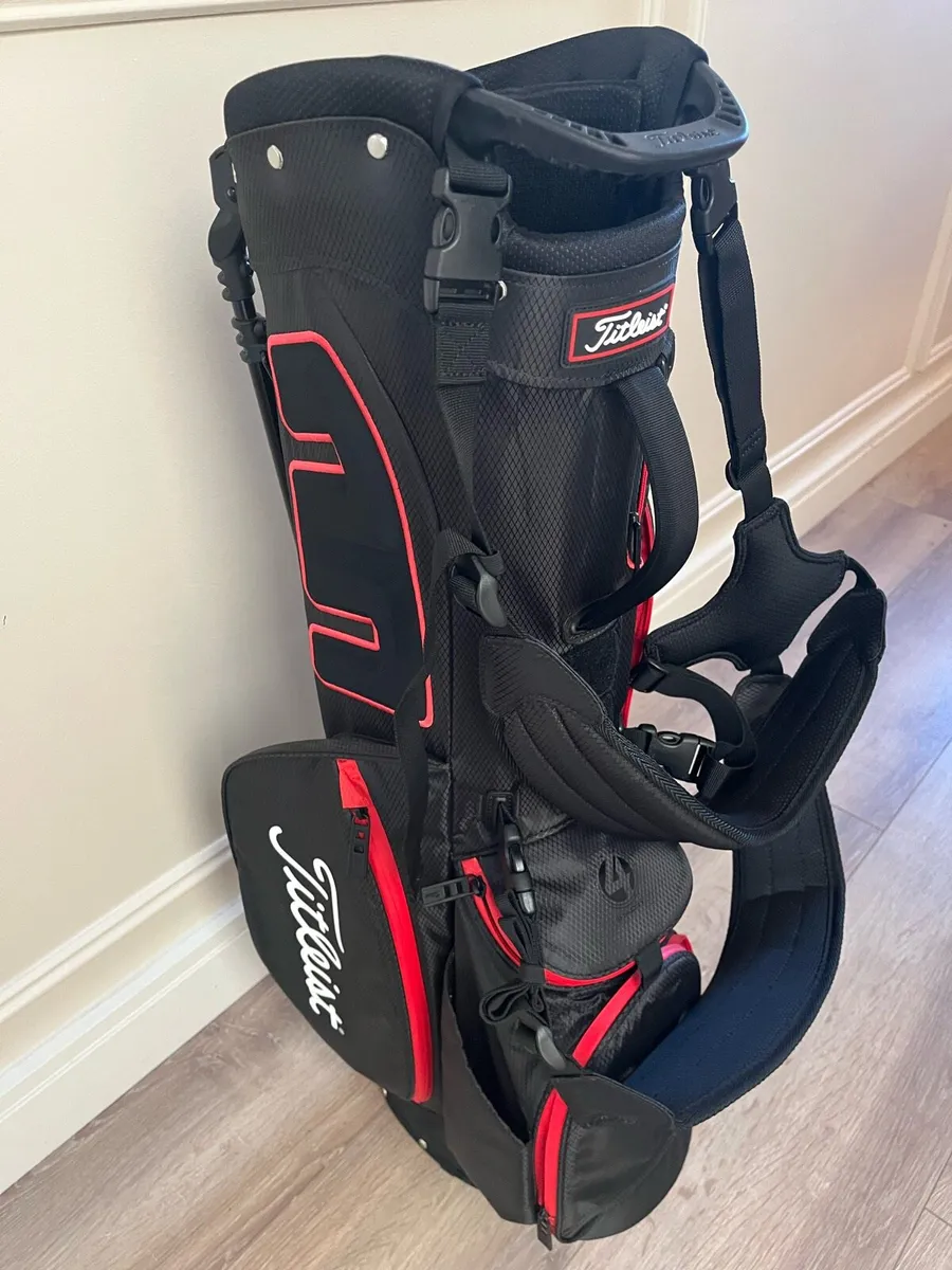 Titleist Players 4 StaDry Stand Bag - Image 3