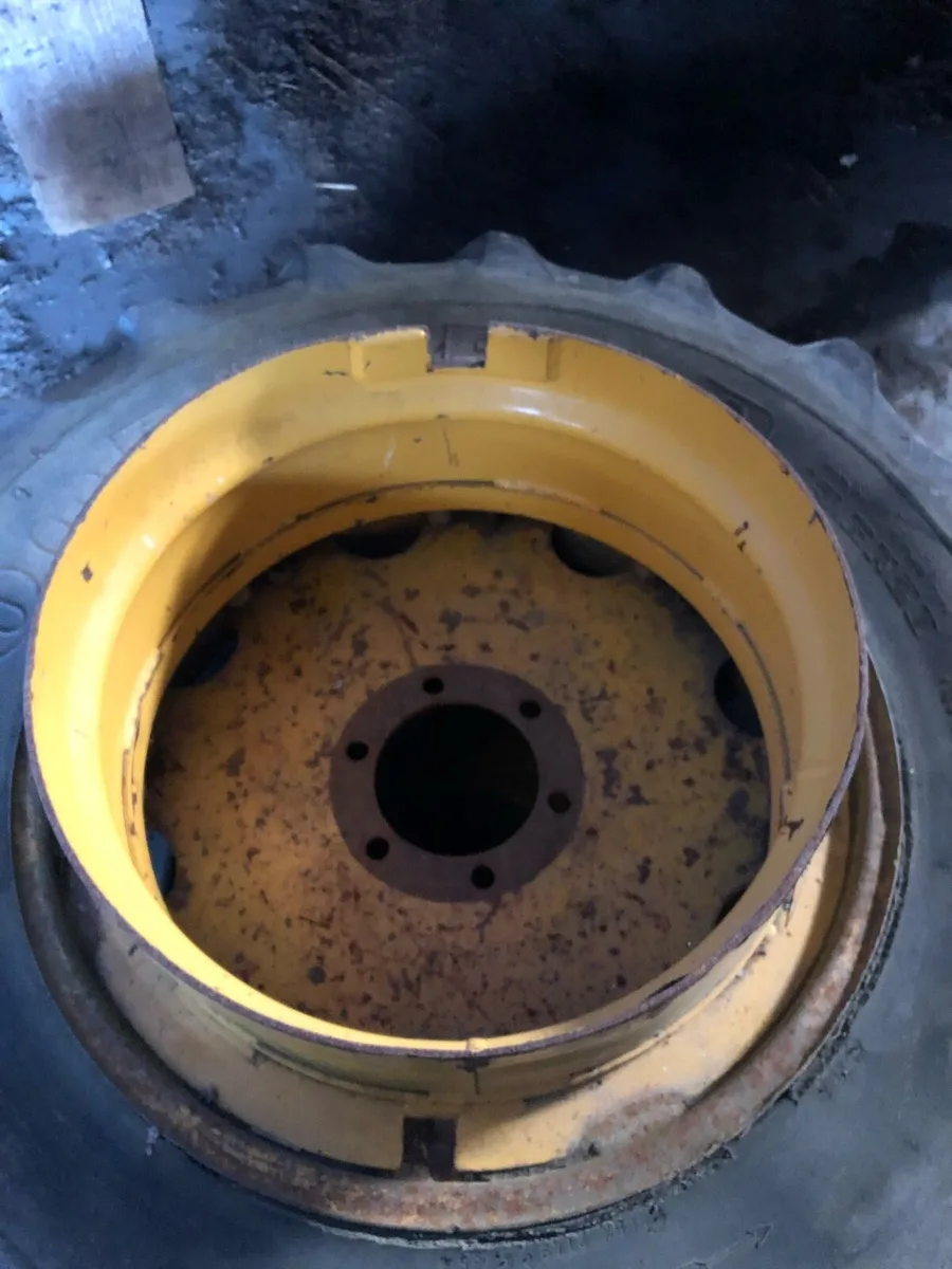 Jcb dual wheels - Image 2