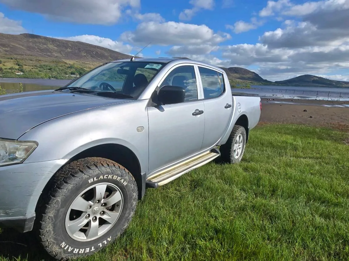 2012 Mitsubishi L200 | DOE May 2027 - Image 2