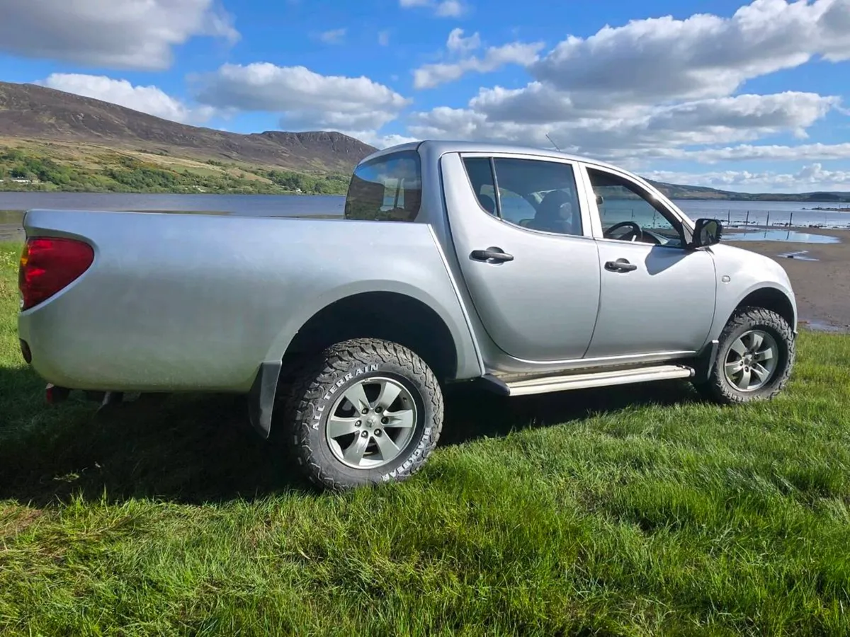 2012 Mitsubishi L200 | DOE May 2027 - Image 4