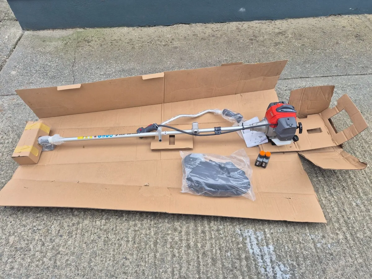 New Efco DSH 4000 T Strimmer - Image 1