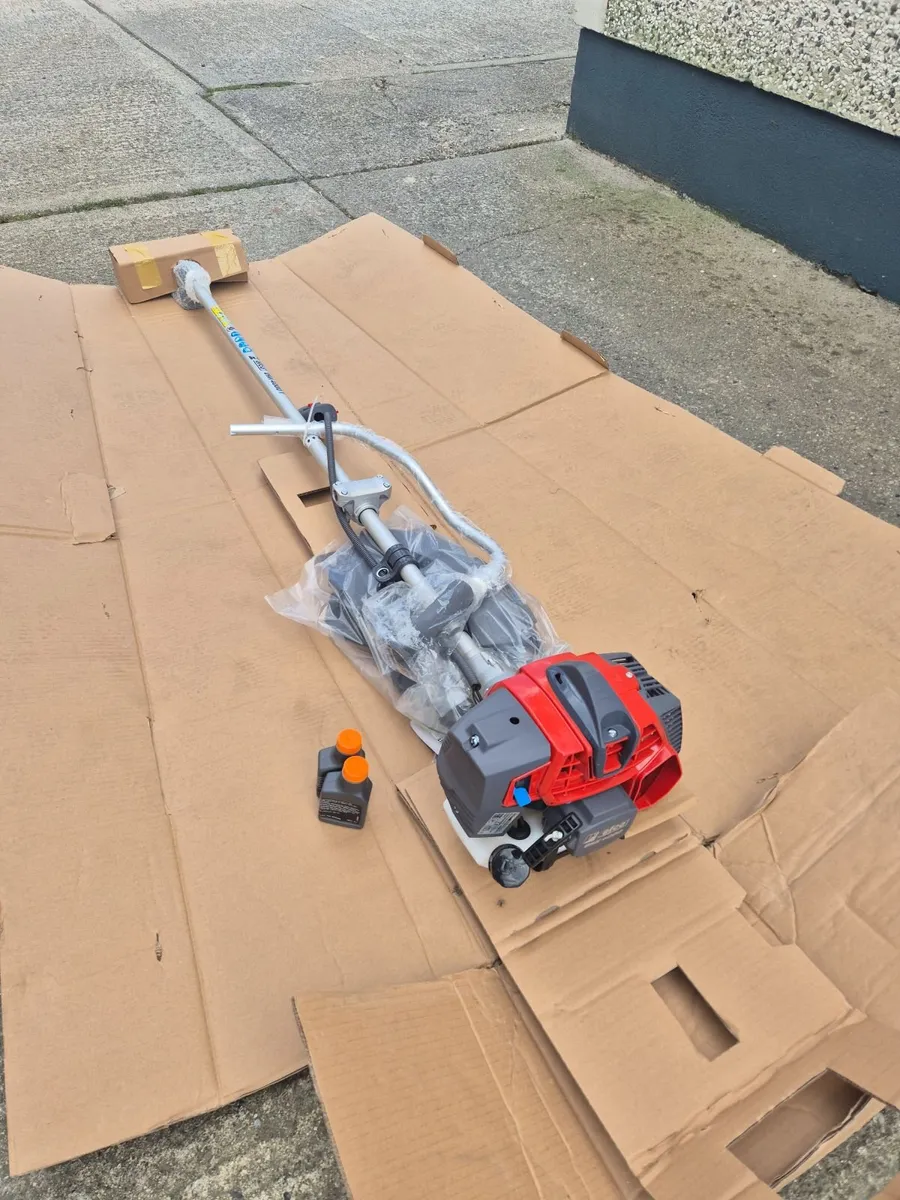 New Efco DSH 4000 T Strimmer - Image 2