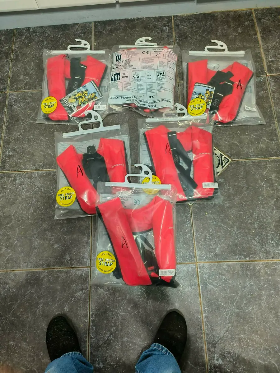 Adult size inflatable lifejackets