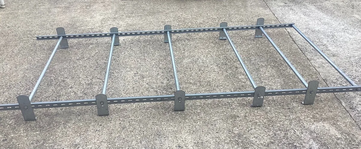 Roof rack - Image 2