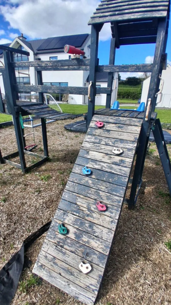 Jungle gym - Image 2