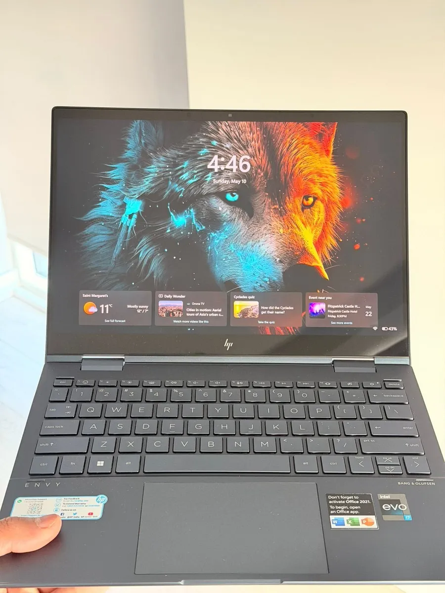 Laptop - Image 1