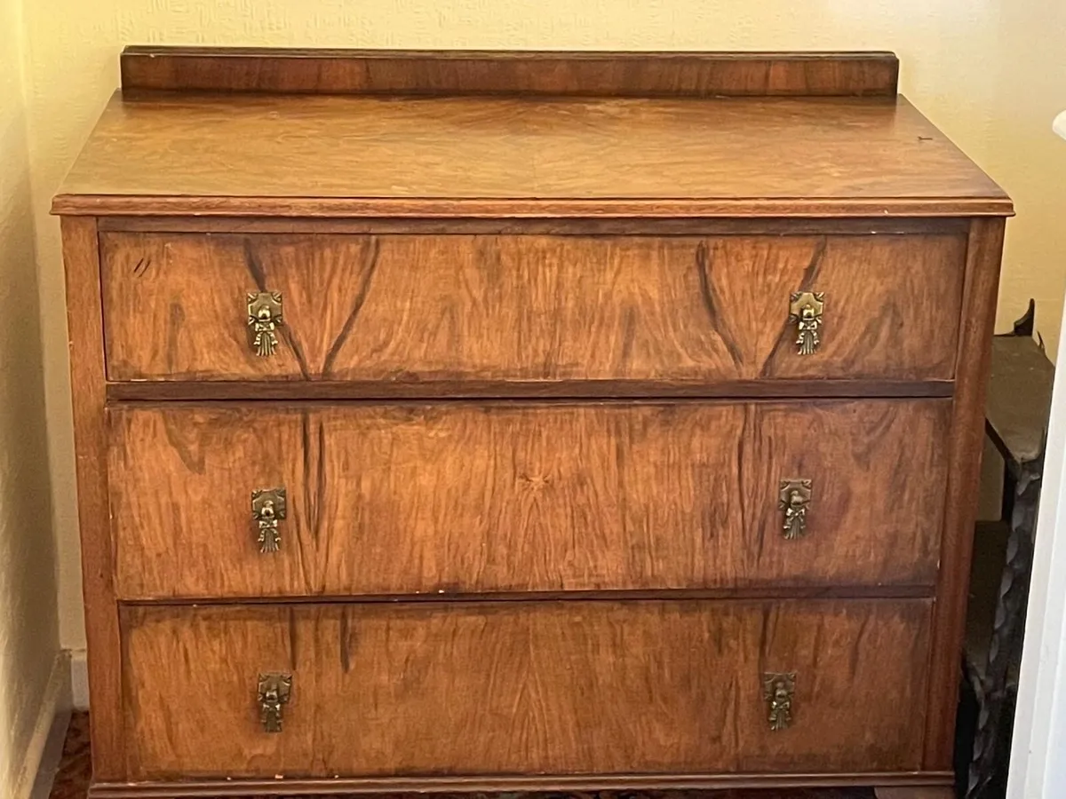 Vintage chest of drawers - Image 2