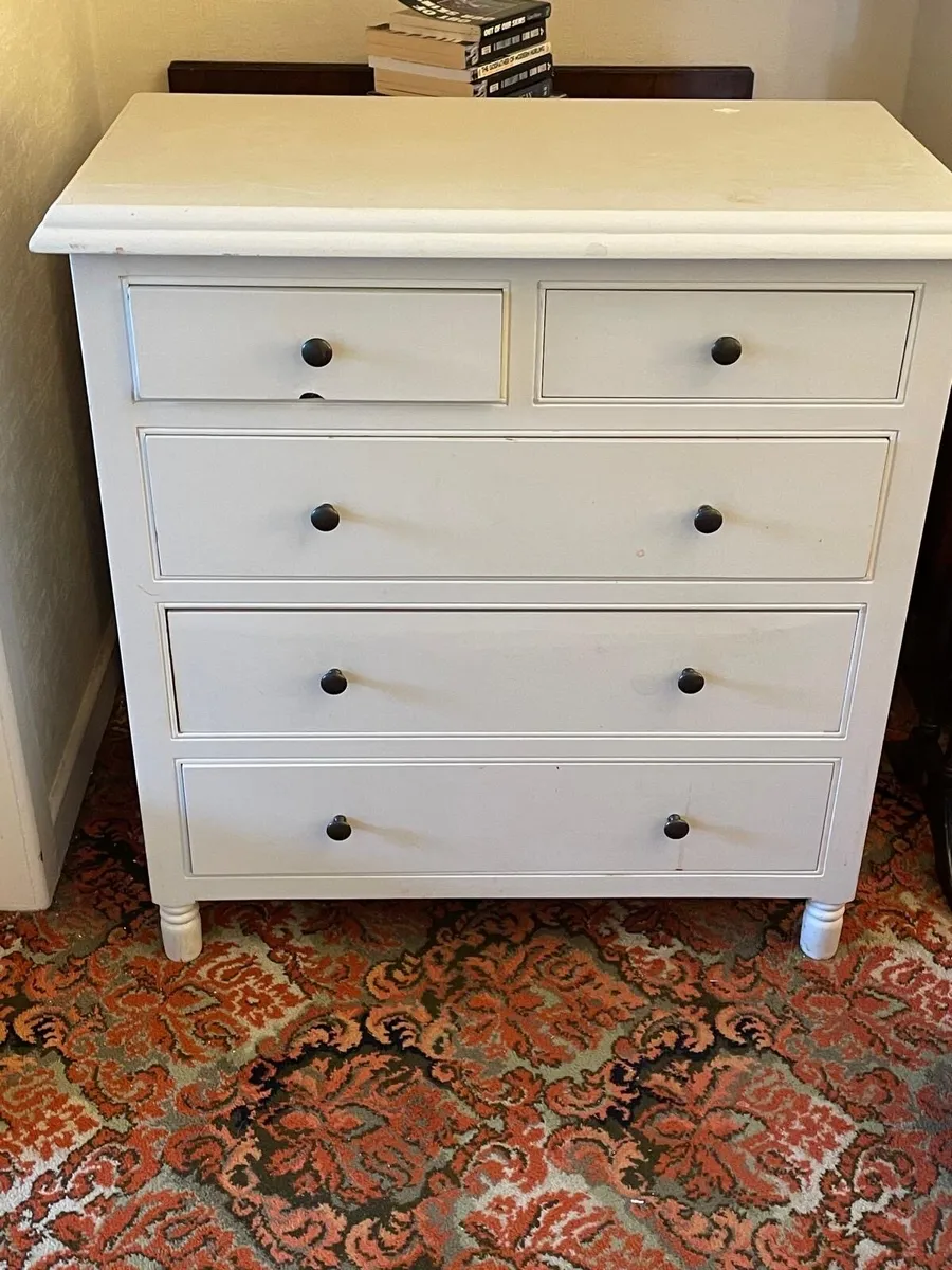 Painted white chest of drawers - Image 2