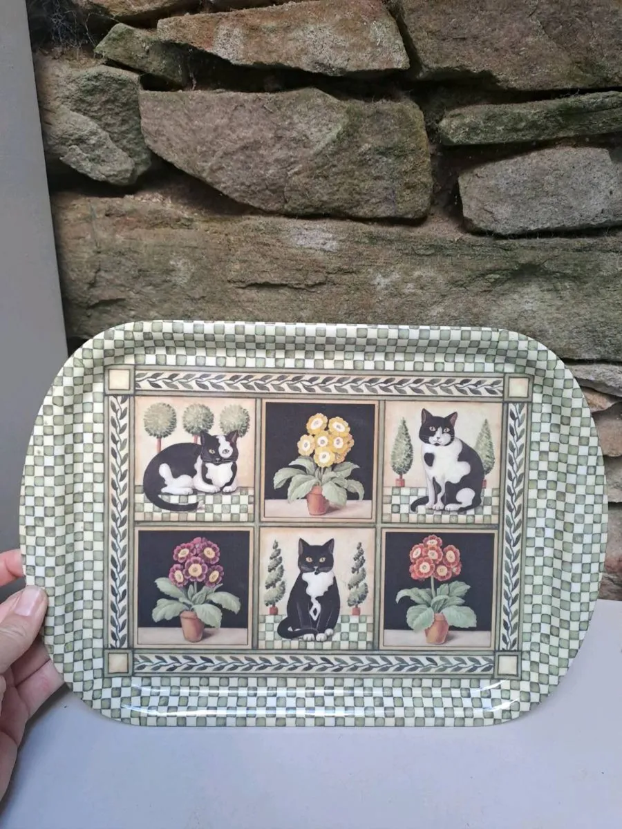 Wilcombe Topiary Cat Serving Tray - Image 1