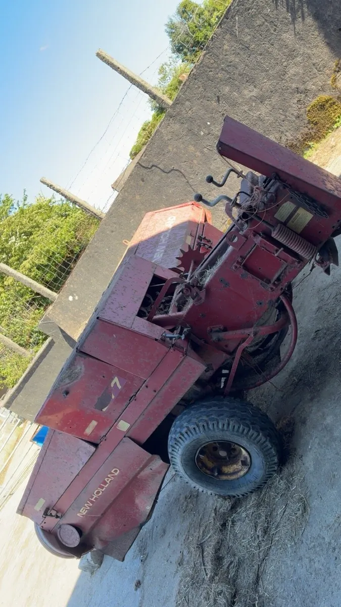 New Holland 377 - Image 2