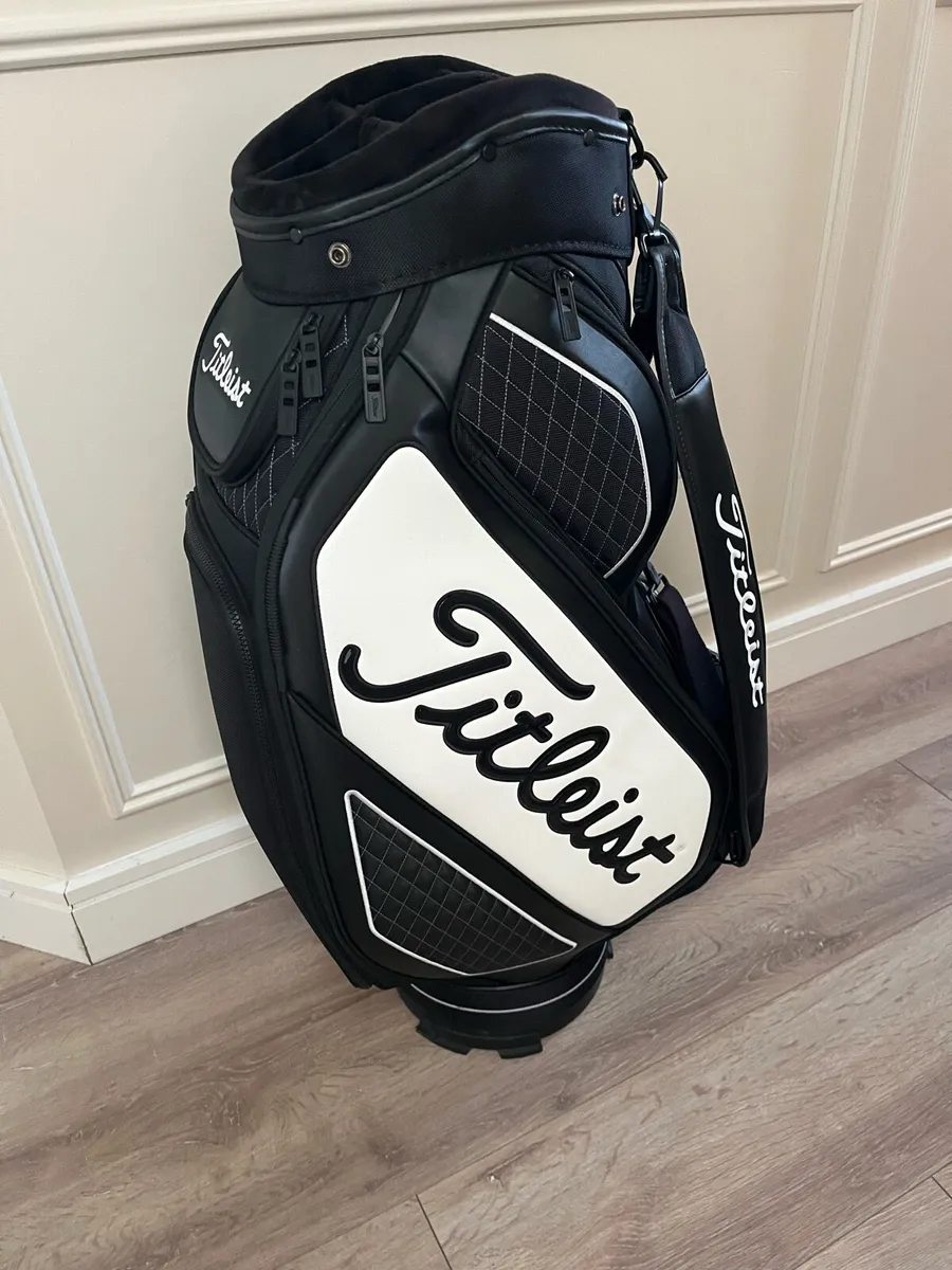 Titleist Midsize Staff Bag - Image 2