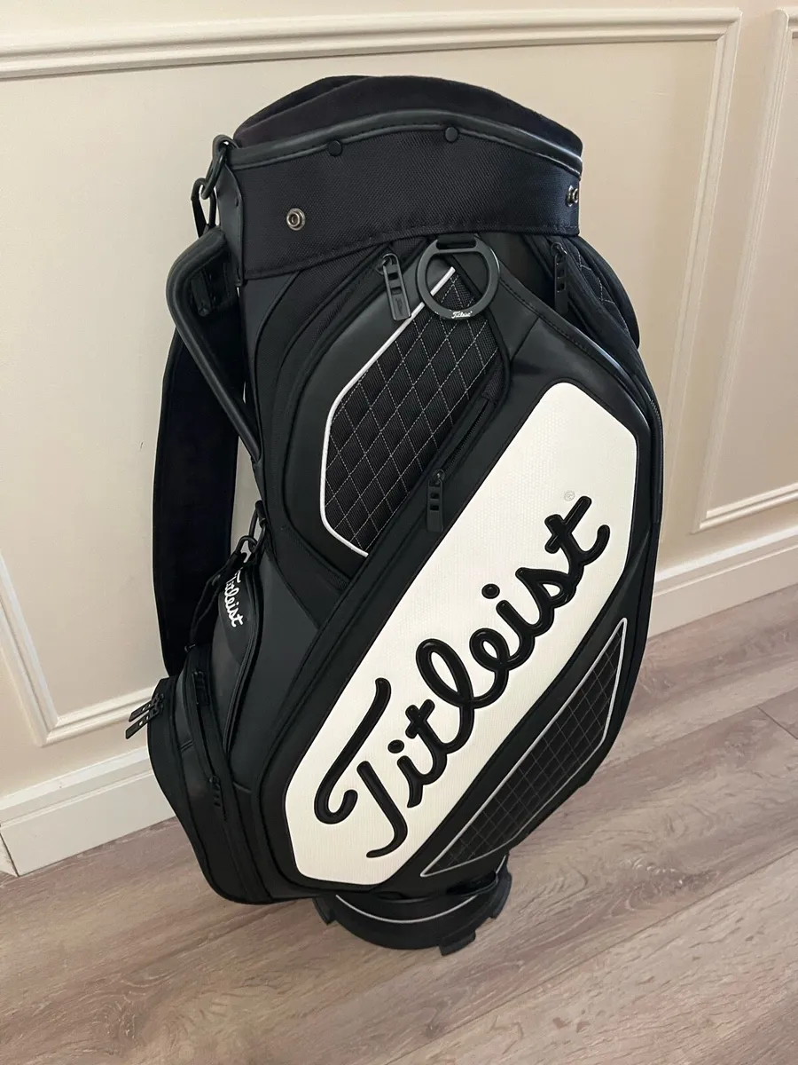 Titleist Midsize Staff Bag - Image 1