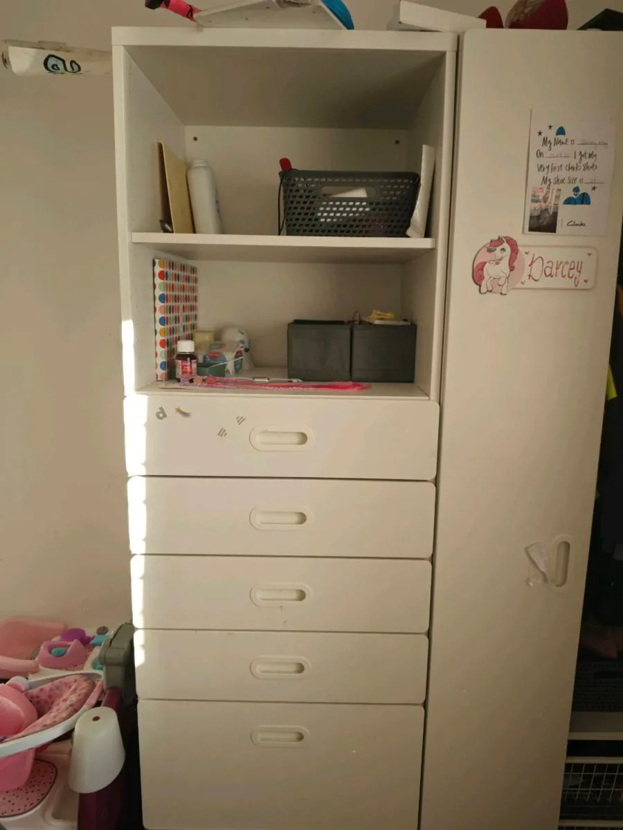 Kids Wardrobe - Image 2
