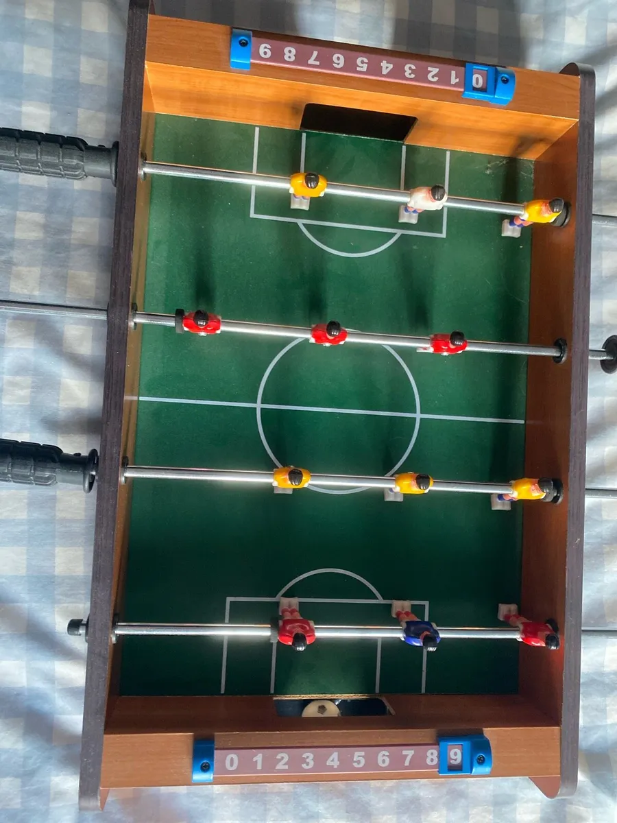 Mini fooseball table - Image 2