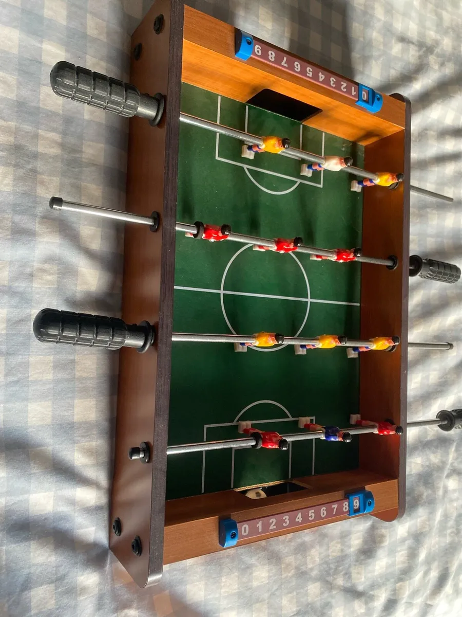 Mini fooseball table - Image 1