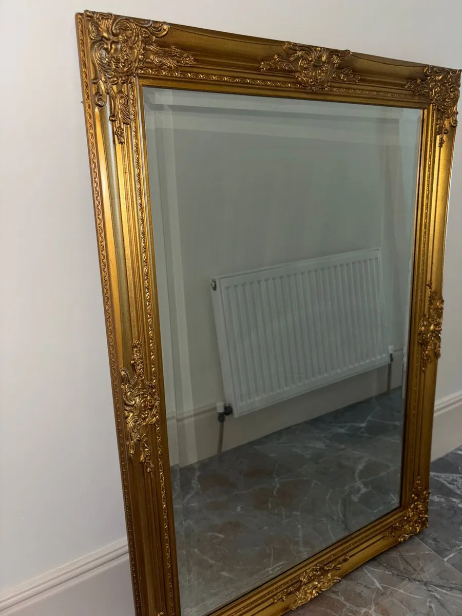 Vintage gold mirror - Image 2